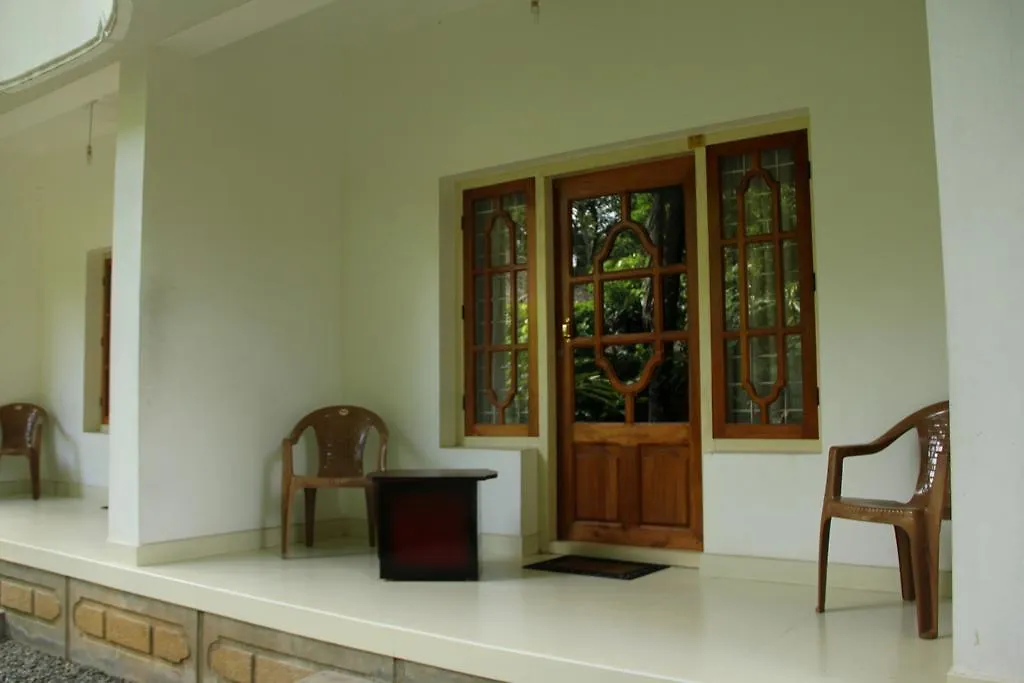 Bougainvilla Homestay Thekkady Indien